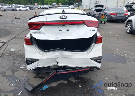 2021 Kia Forte Gt-Line из США, поврежденный, VIN 3KPF34AD1ME420292